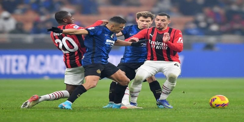 Cách sắp xếp AC Milan vs Inter Milan nói lên tham vọng